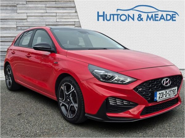 Hyundai i30 Hatchback, Petrol, 2023, Red