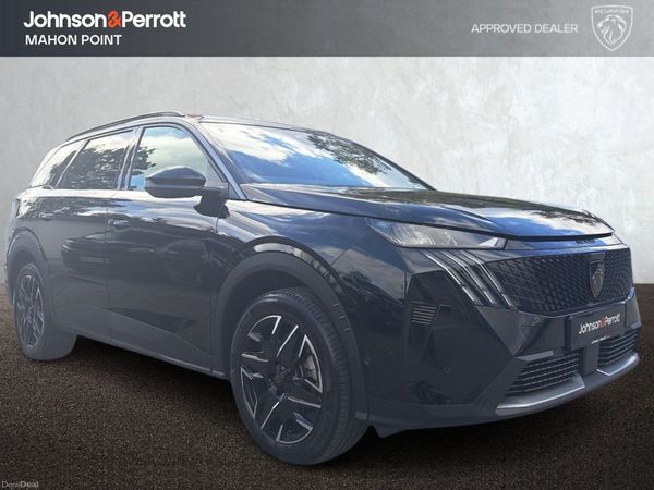 Peugeot 5008 MPV, Petrol, 2026, Black