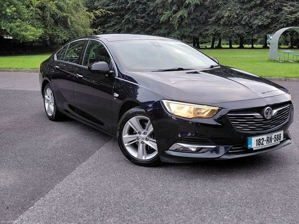 Vauxhall Insignia Hatchback, Diesel, 2018, Blue