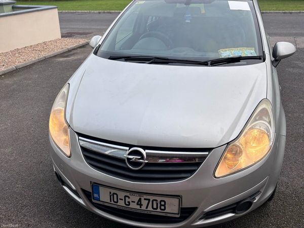 Opel Corsa Hatchback, Petrol, 2010, Silver