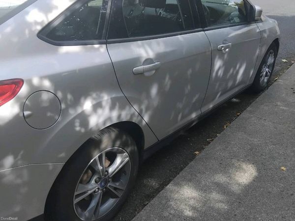 Ford Focus Saloon, Diesel, 2014, Silver