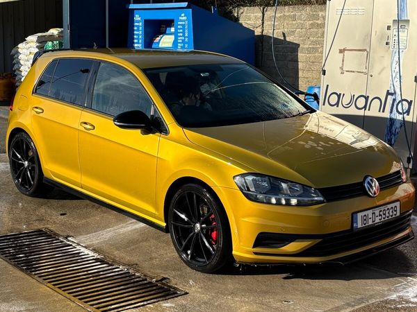 Volkswagen Golf Hatchback, Diesel, 2018, Yellow