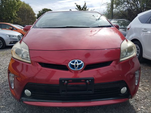 Toyota Prius Hatchback, Petrol Hybrid, 2012, Red