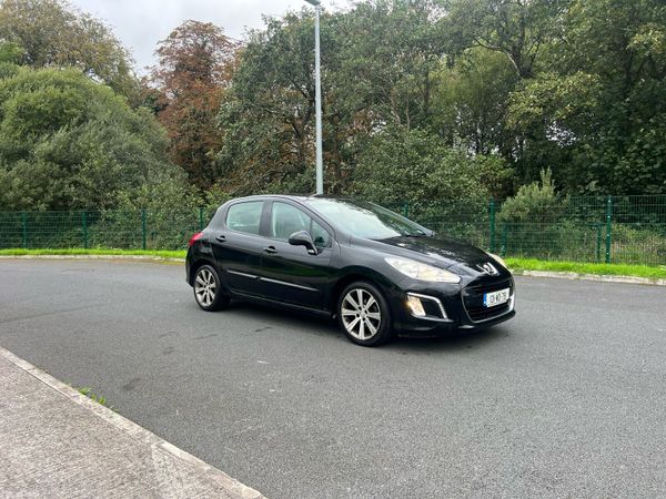 Peugeot 308 Hatchback, Diesel, 2013, Black