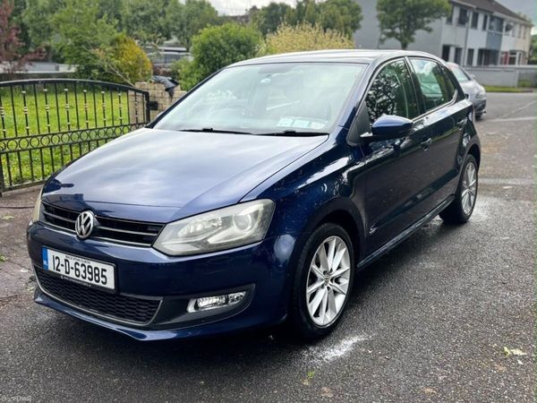 Volkswagen Polo Hatchback, Petrol, 2012, Blue