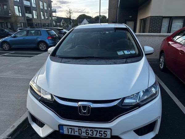 Honda Fit Hatchback, Petrol Hybrid, 2017, White