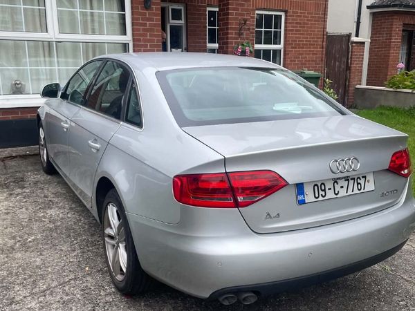 Audi A4 Saloon, Diesel, 2009, Silver