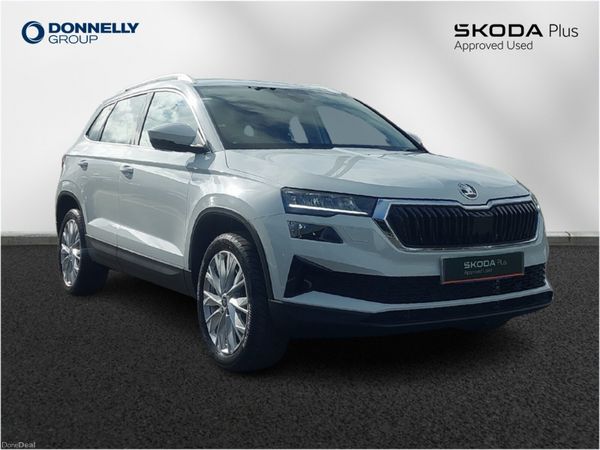 Skoda Karoq Estate, Petrol, 2026, White