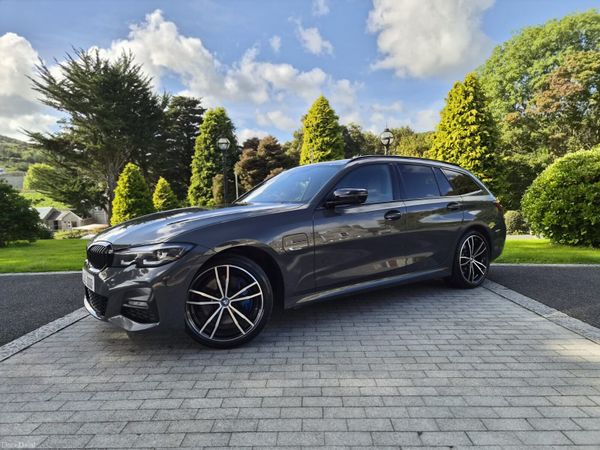 BMW 3-Series Estate, Petrol Plug-in Hybrid, 2022, Grey