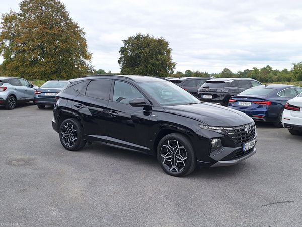 Hyundai Tucson SUV, Petrol Plug-in Hybrid, 2023, Black