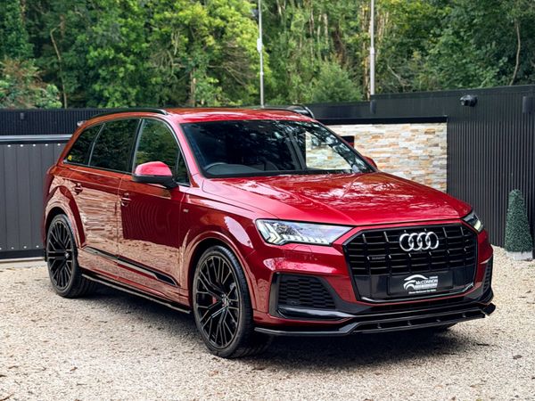 Audi Q7 SUV, Petrol Plug-in Hybrid, 2020, Red