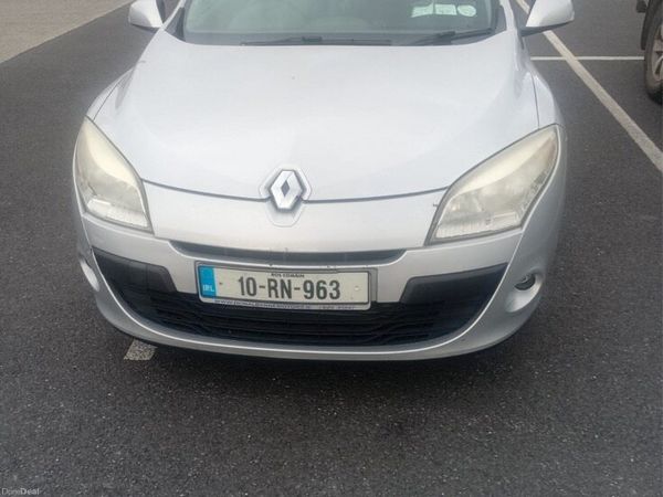 Renault Megane Estate, Diesel, 2010, Silver