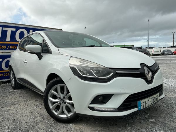 Renault Clio Hatchback, Petrol, 2017, White