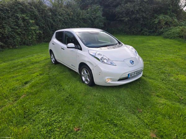 Nissan Leaf Hatchback, Electric, 2016, White