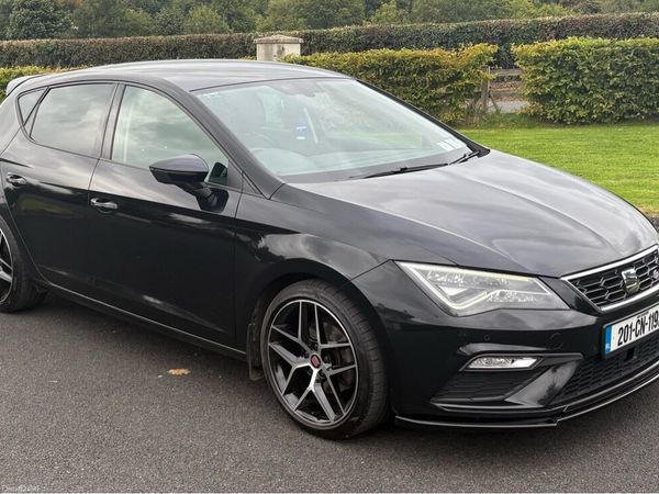 SEAT Leon Hatchback, Petrol, 2020, Black