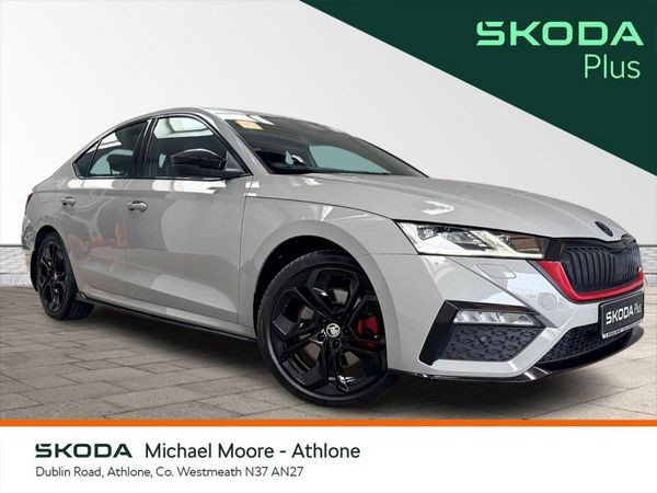 Skoda Octavia Saloon, Petrol, 2021, Grey
