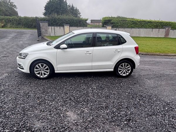Volkswagen Polo Hatchback, Petrol, 2017, White