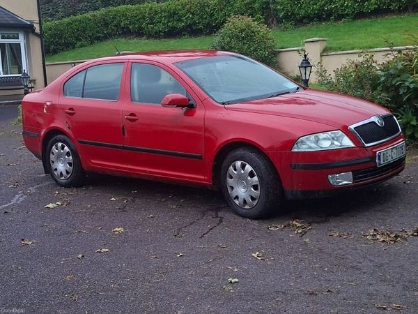 Skoda Octavia Hatchback, Diesel, 2006, Red