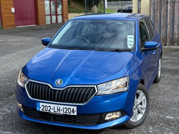 Skoda Fabia Hatchback, Petrol, 2020, Blue