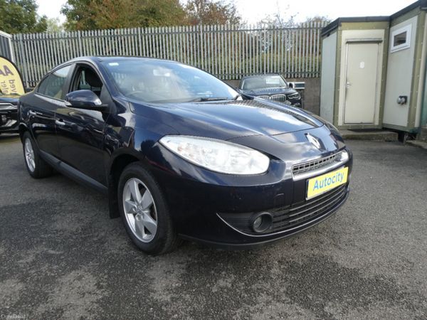 Renault Fluence Saloon, Diesel, 2011, Blue