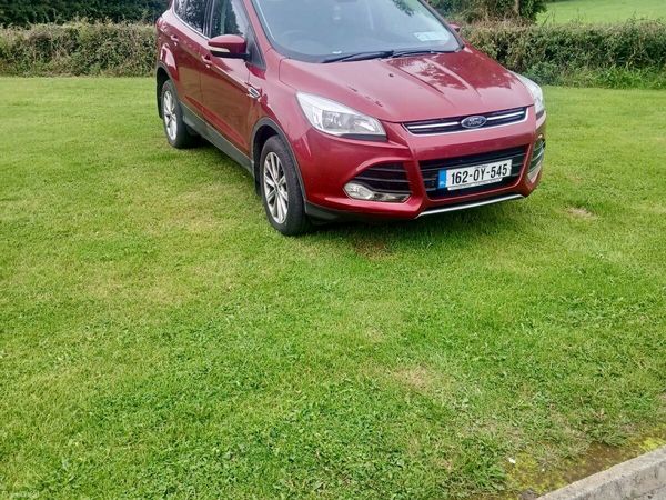 Ford Kuga SUV, Diesel, 2016, Red