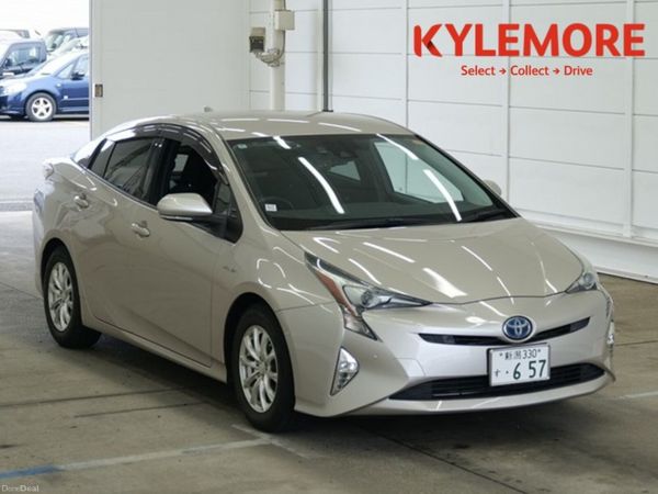 Toyota Prius Hatchback, Petrol Hybrid, 2018, Silver