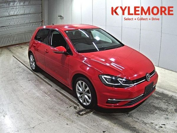 Volkswagen Golf Hatchback, Petrol, 2018, Red