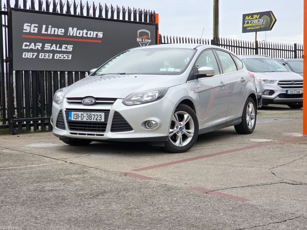 Ford Focus Hatchback, Petrol, 2013, Silver