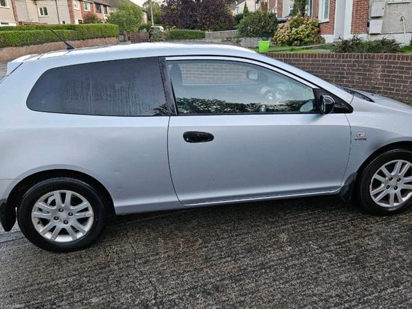 Honda Civic Hatchback, Petrol, 2003, Silver