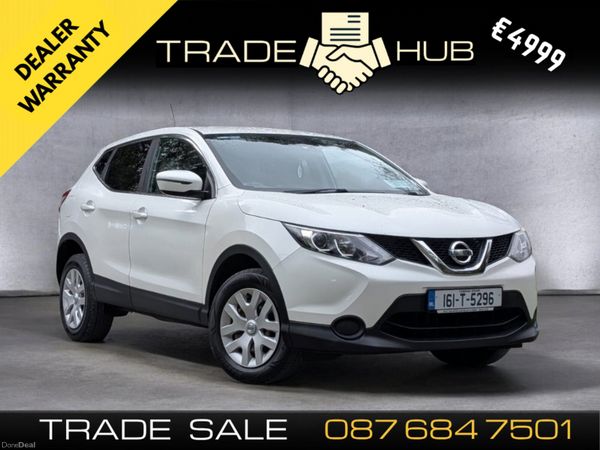 Nissan Qashqai Hatchback, Diesel, 2016, White