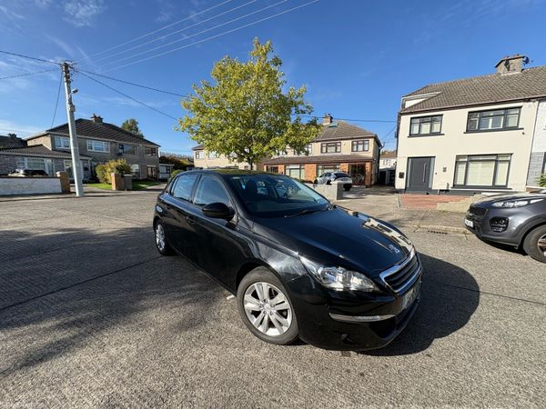 Peugeot 308 Hatchback, Petrol, 2015, Black