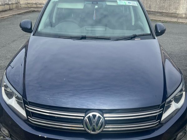 Volkswagen Tiguan SUV, Diesel, 2015, Blue