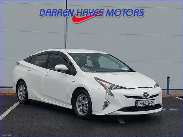 Toyota Prius Hatchback, Petrol Hybrid, 2016, White