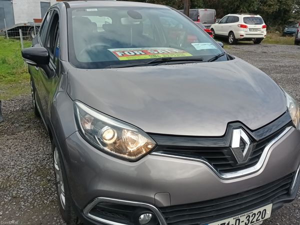 Renault Captur Hatchback, Diesel, 2017, Grey