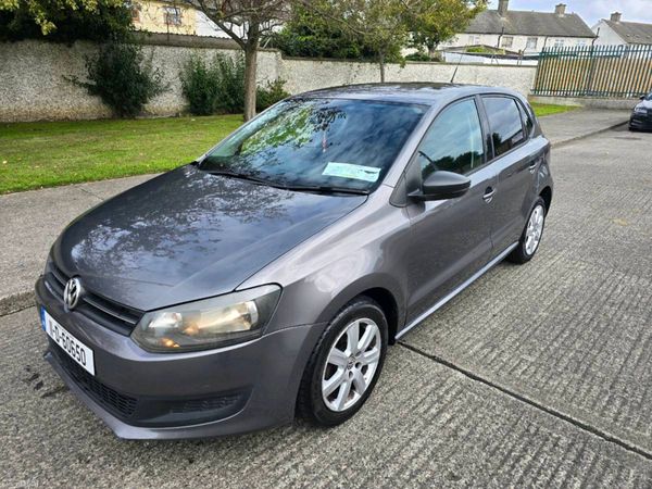 Volkswagen Polo Hatchback, Petrol, 2011, Grey