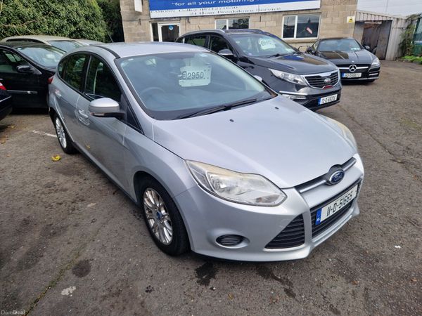 Ford Focus Hatchback, Diesel, 2011, Silver