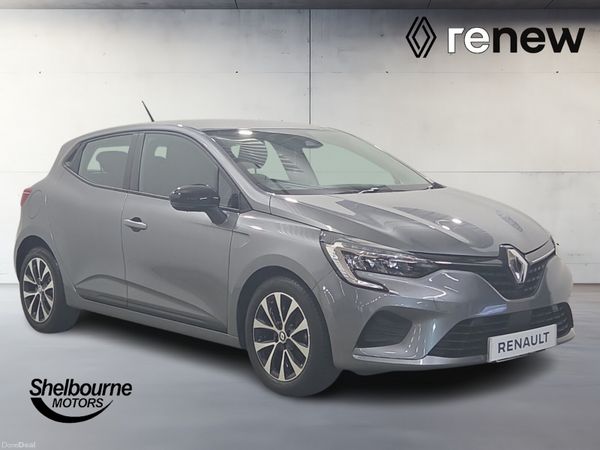 Renault Clio Hatchback, Petrol, 2023, Grey
