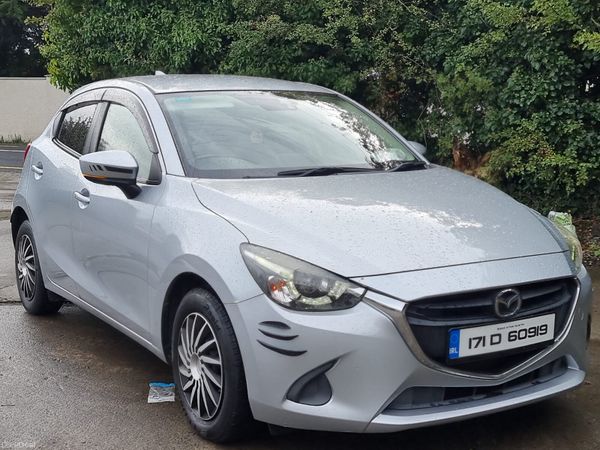 Mazda Demio MPV, Petrol, 2017, White
