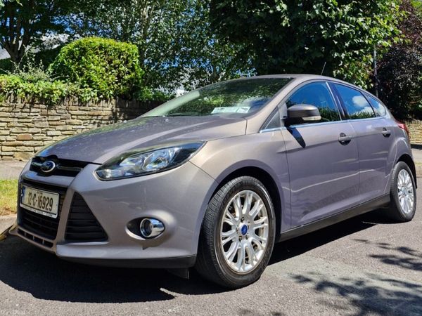 Ford Focus Hatchback, Diesel, 2012, Brown