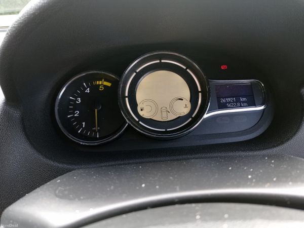 Renault Megane Estate, Diesel, 2015, White