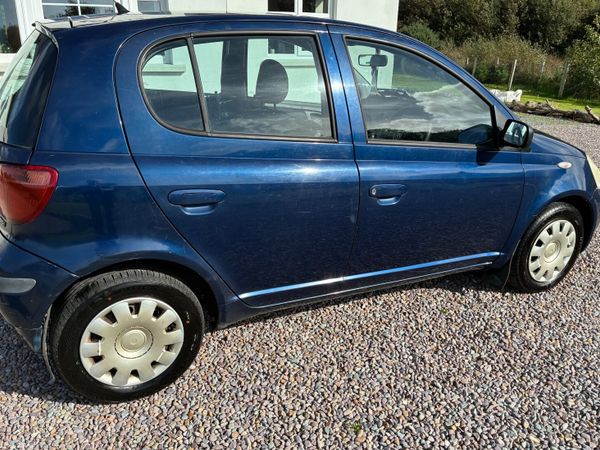 Toyota Yaris Hatchback, Petrol, 2003, Blue