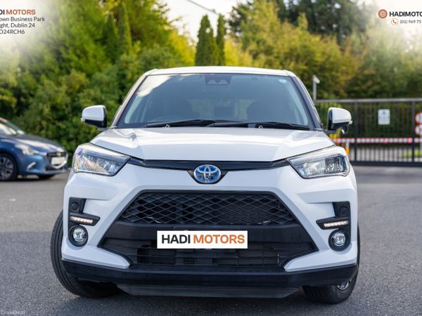 Toyota Raize SUV, Petrol Hybrid, 2022, White