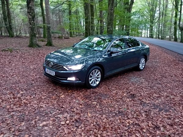 Volkswagen Passat Saloon, Diesel, 2016, Grey