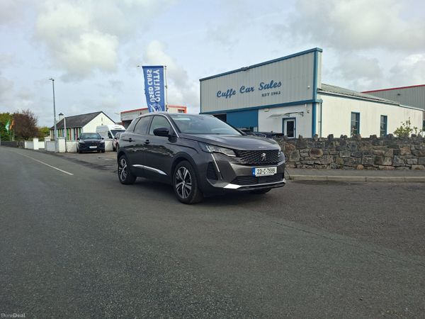 Peugeot 3008 MPV, Diesel, 2022, Grey