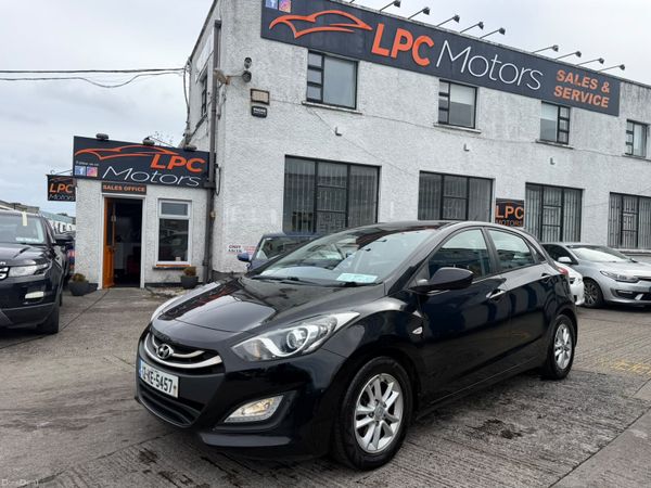 Hyundai i30 Hatchback, Diesel, 2012, Black