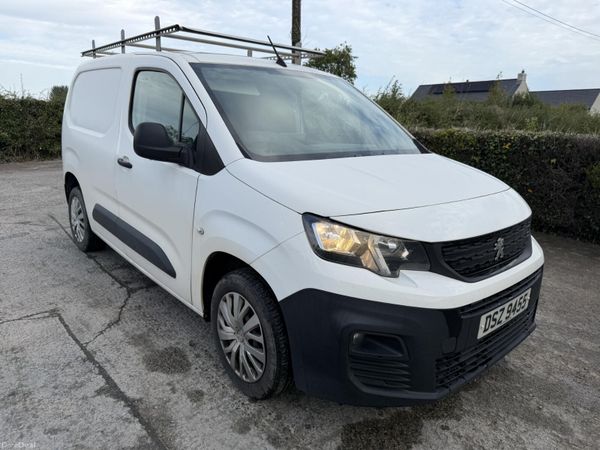 Peugeot Partner MPV, Diesel, 2020, White