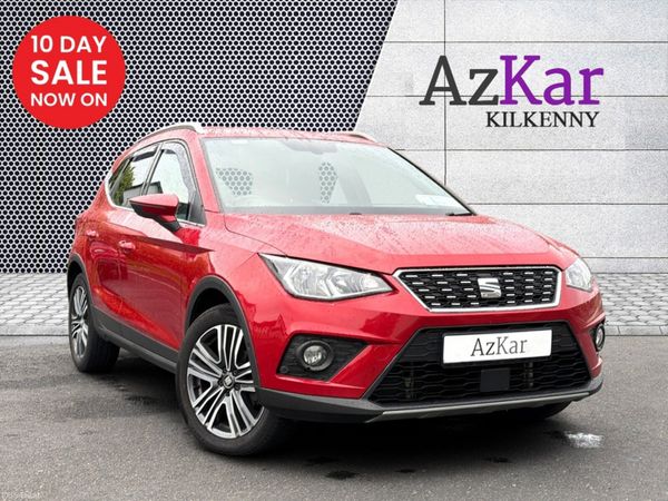 SEAT Arona Hatchback, Petrol, 2021, Red