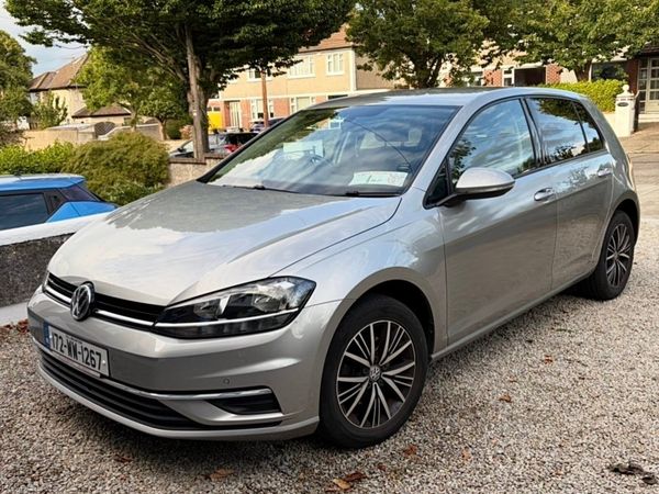 Volkswagen Golf Hatchback, Diesel, 2017, Silver