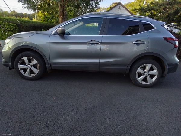 Nissan Qashqai MPV, Diesel, 2019, Grey