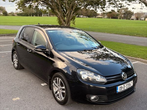 Volkswagen Golf Hatchback, Petrol, 2009, Black